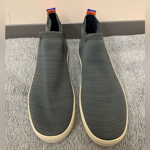 Rothy’s - Picture 1 of 8